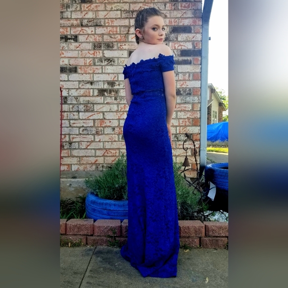 Sequin Hearts Blue Off-Shoulder Flutter Sleeve Gown - Picture 10 of 10